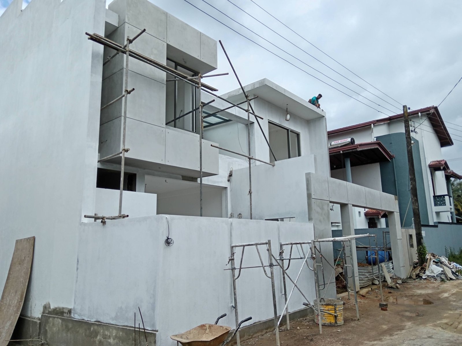home construction companies in Polgasowita