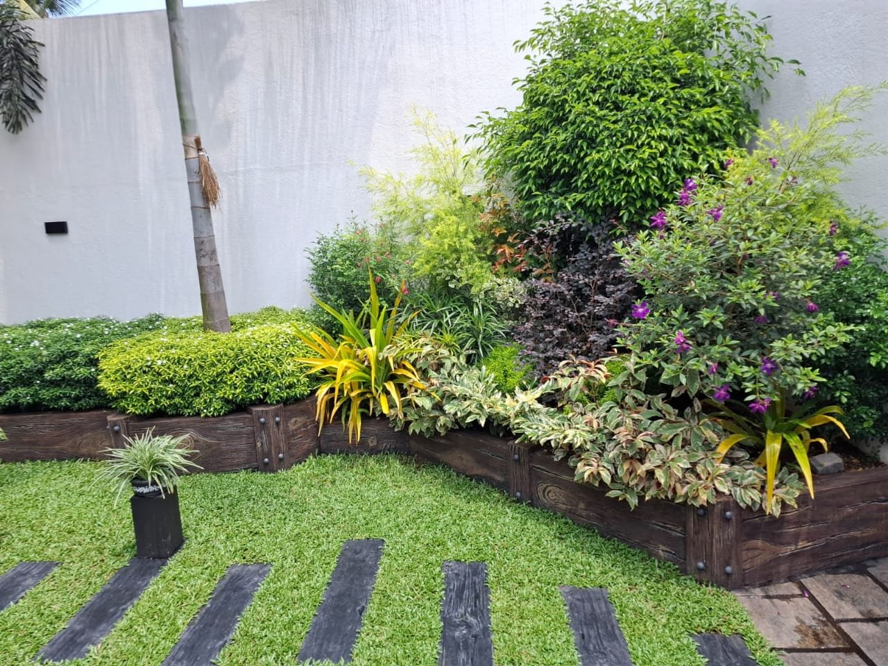 Landscaping work cost in Colombo