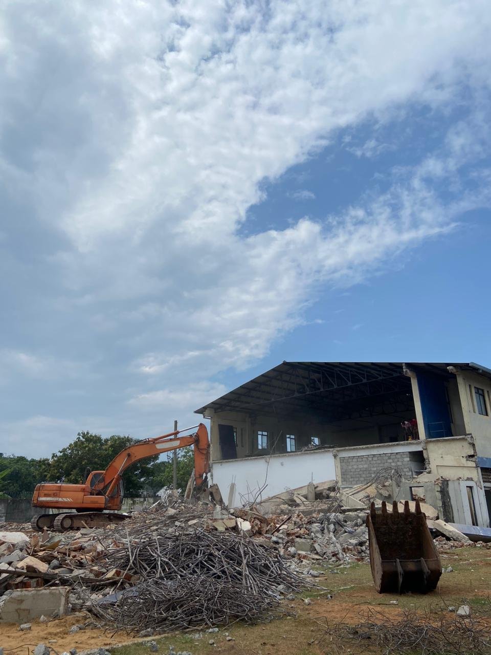 Other image 202509/debris-removal-service-colombo-wedabima-223d2855e6.jpeg