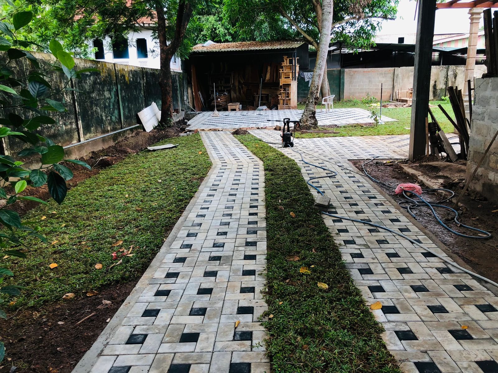 Other image 202509/decorative-interlock-paving-pannipitiya-wedabima-1a6f3651ef.jpeg