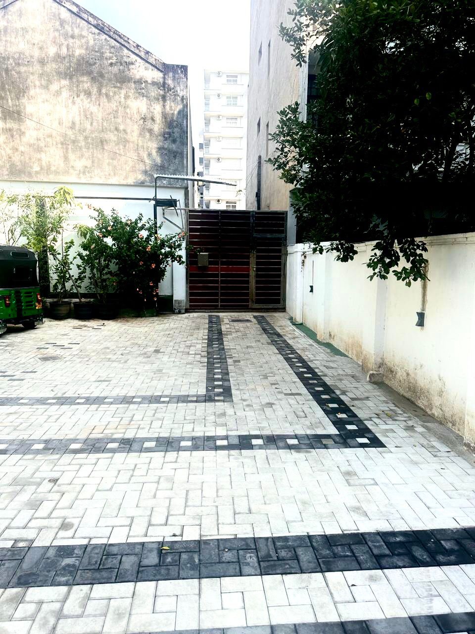 Other image 202509/decorative-interlock-paving-pannipitiya-wedabima-b7b31adb5b.jpeg
