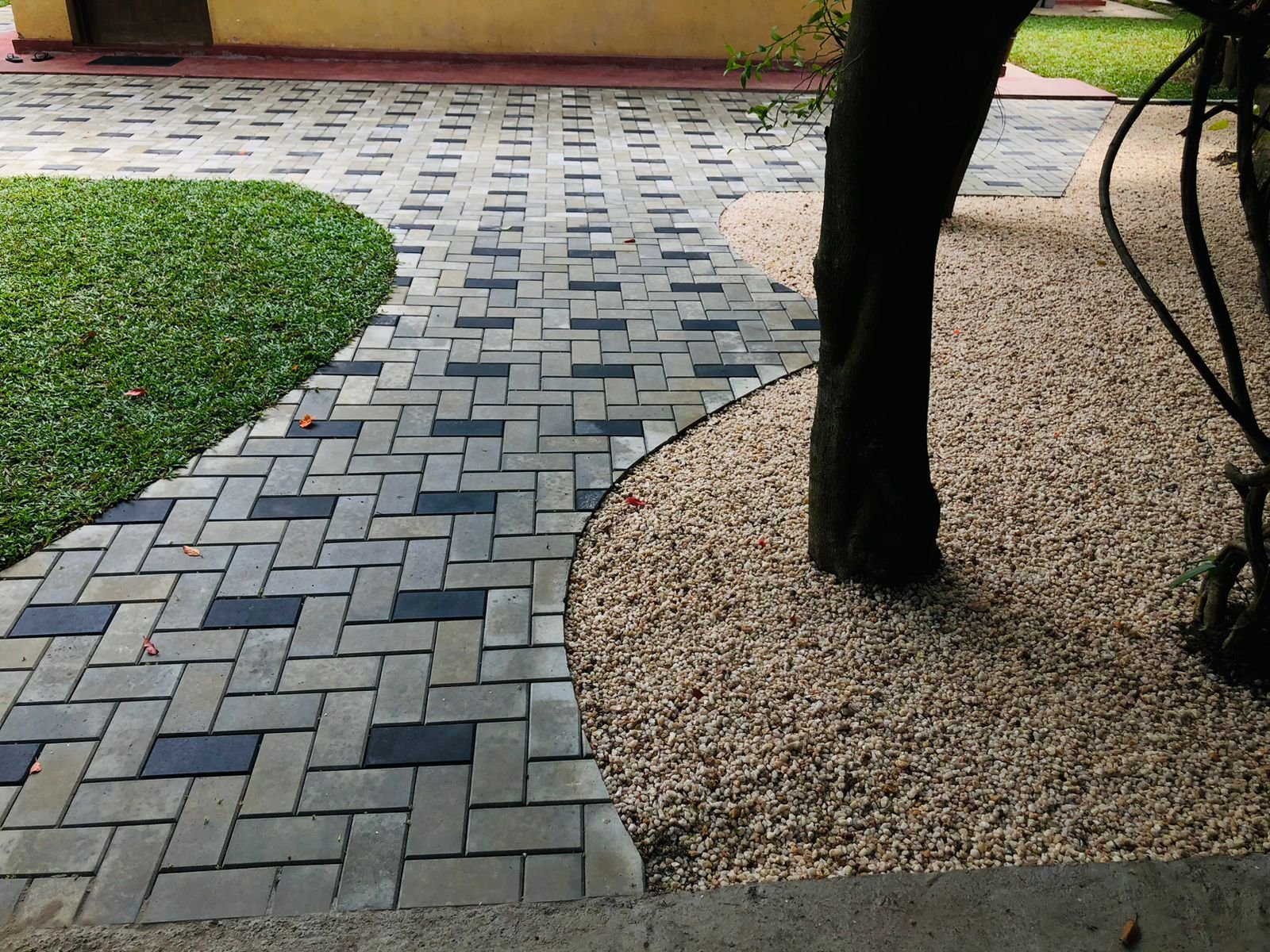Other image 202509/garden-services-and-landscaping-works-price-in-pannipitiya-colombo-wedabima-e4db7245bd.jpeg