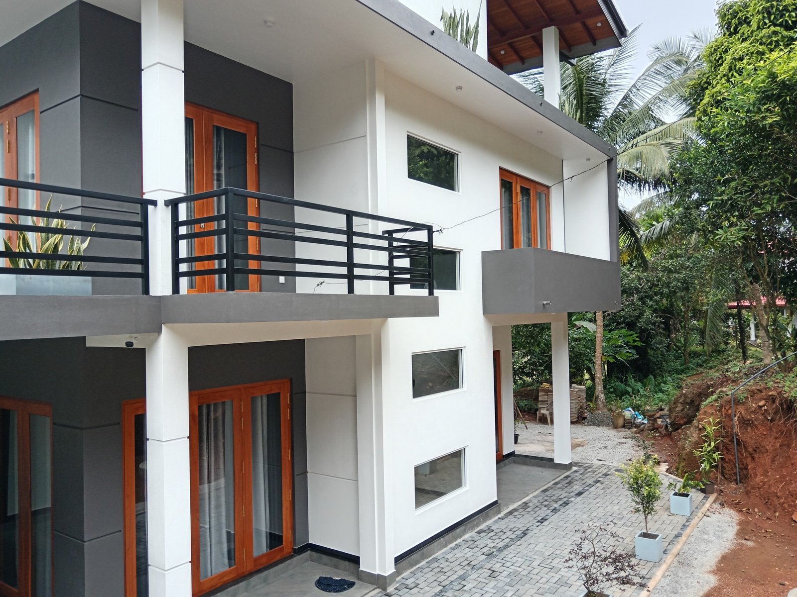 Other image 202509/house-building-contractors-in-gampaha-colombo-wedabima-6f00b47f1c.jpg