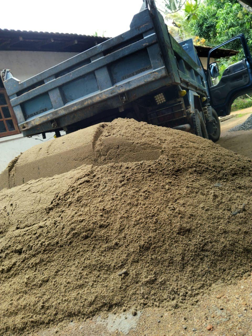 Other image 202509/river-sand-suppliers-in-matale-dambulla-wedabima-f7b7e13f9c.jpg