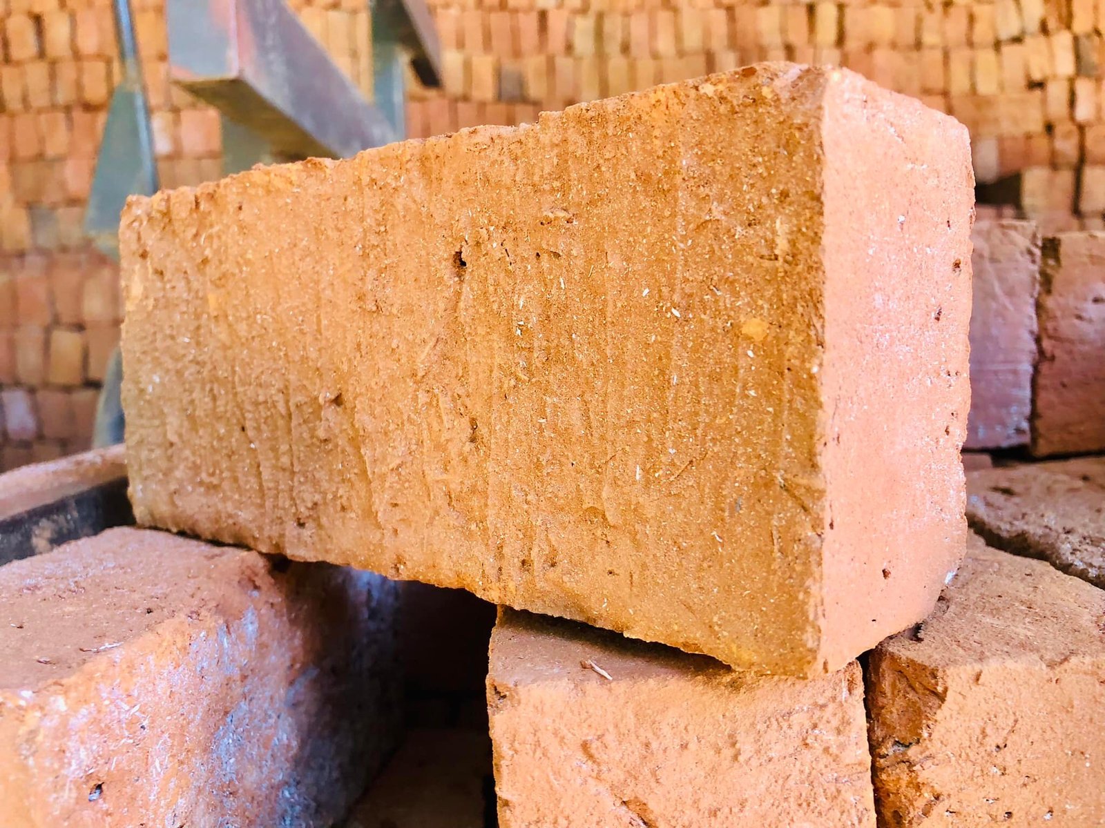 Other image 202510/engineering-bricks-wellawaya-sri-lanka-wedabima-c96613f42a.jpg