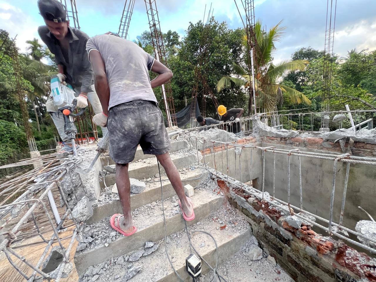 Other image 202510/floor-cutting-contractors-price-in-gampaha-wedabima-d39cab65ea.jpg