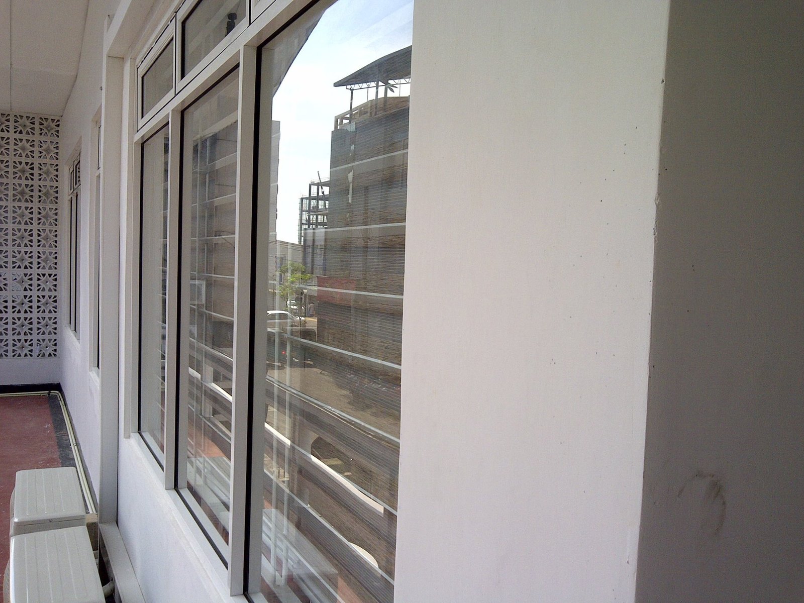 Other image 202510/huveen-construction-and-holding-wedabima-80ffac8b66.jpg