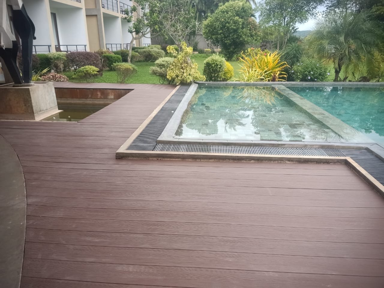 Other image 202510/outdoor-floor-decking-price-in-kotikawatte-wedabima-69fe0c86ae.jpeg