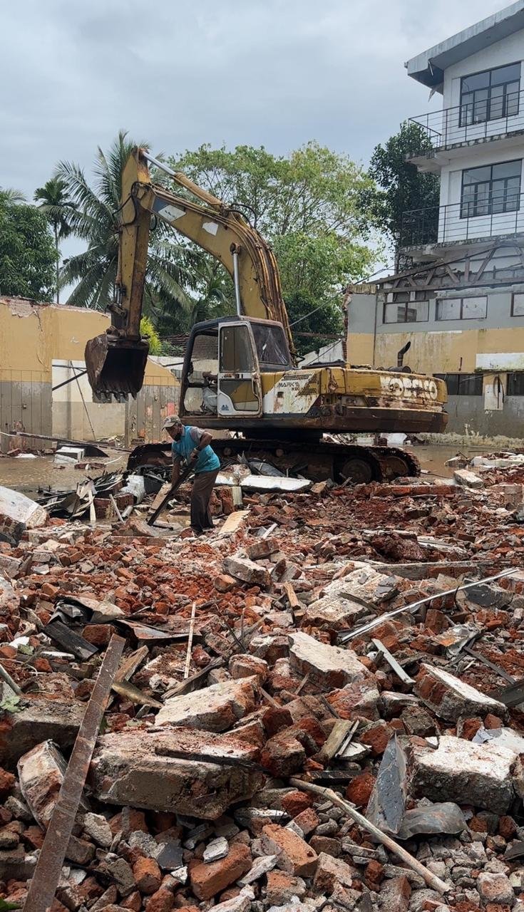 Other image 202511/concrete-demolition-prices-un-ragama-wedabima-b1f6d8026c.jpeg
