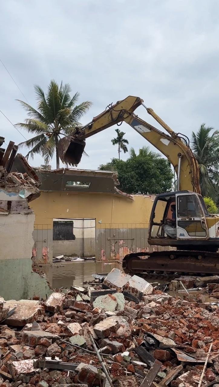 Other image 202511/concrete-demolition-prices-un-ragama-wedabima-ed2c9deecd.jpeg