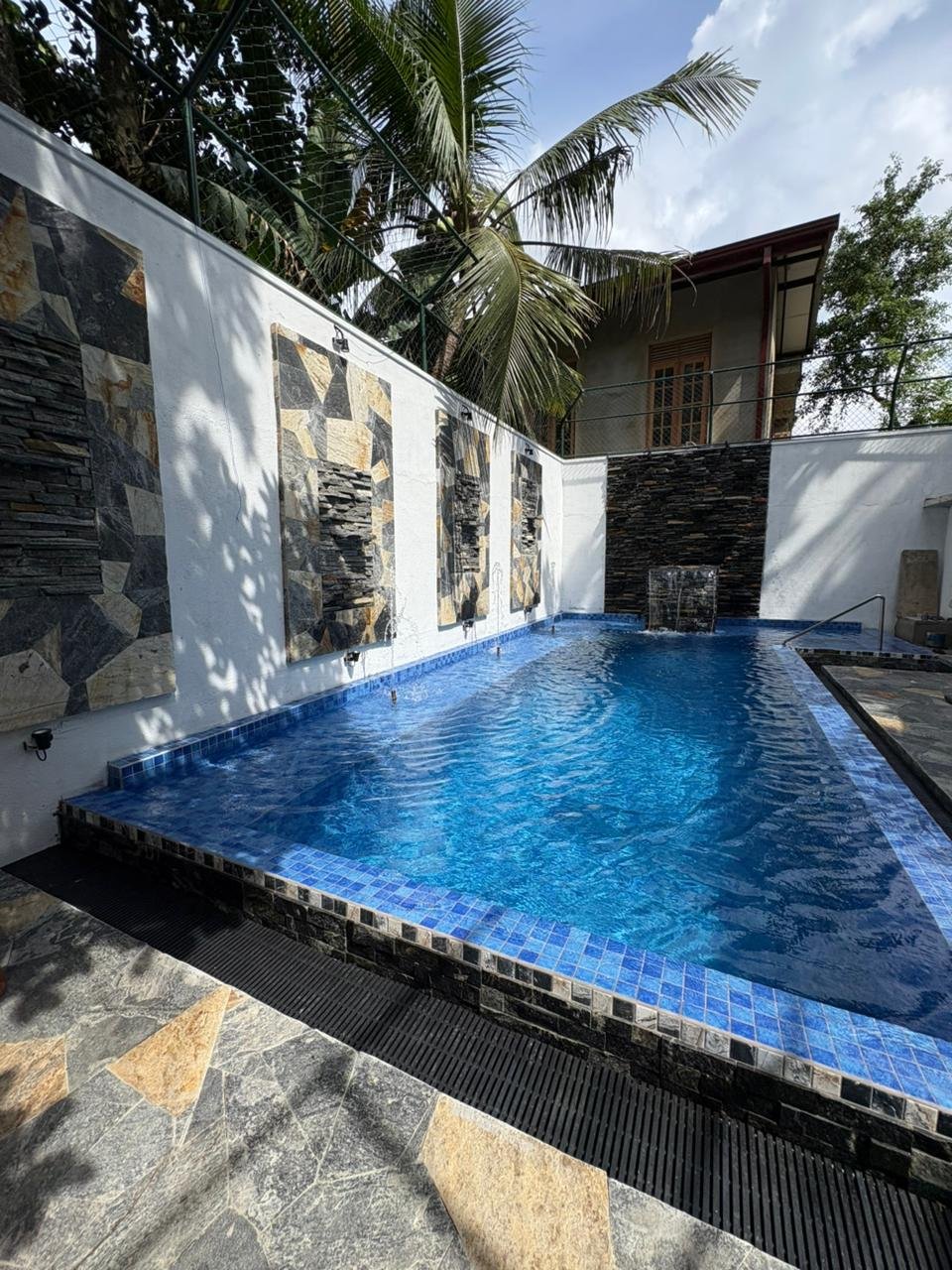 Other image 202511/swimming-pool-installation-colombo-wedabima-22d5768280.jpeg