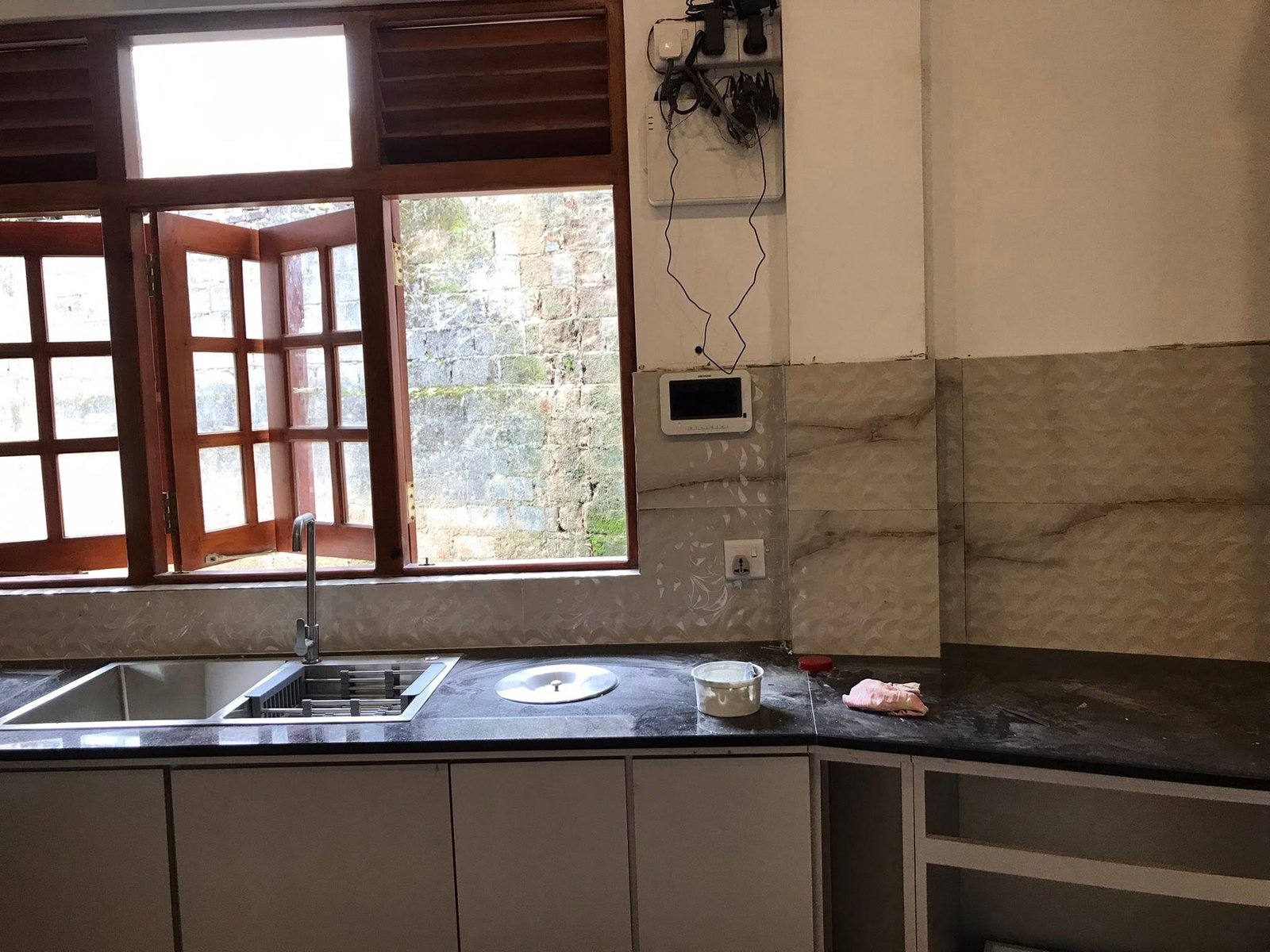 Other image 202512/kitchen-pantry-tile-design-price-colombo-wedabima-9f1a9c6d55.jpg