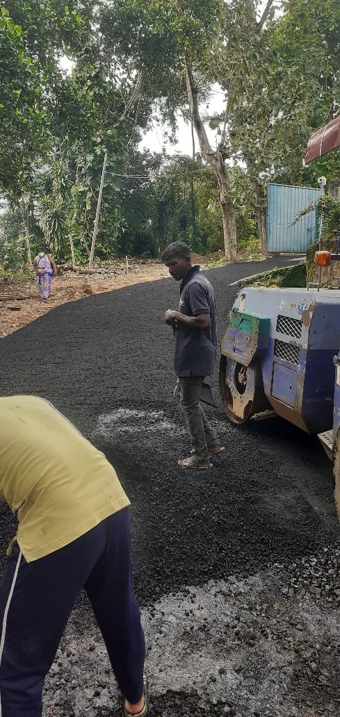 Other image 202512/road-construction-price-in-colombo-wedabima-0d6f5b1b0b.jpeg