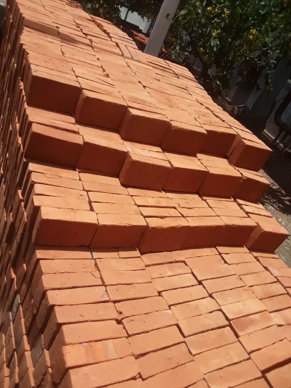 Other image 202601/clay-brick-prices-in-puttalam-wedabima-bd416efe7c.jpeg