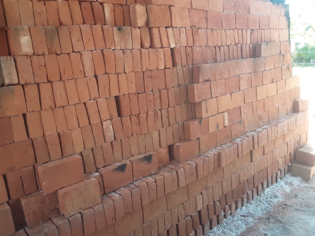Other image 202601/clay-brick-prices-in-puttalam-wedabima-ce13068c65.jpeg