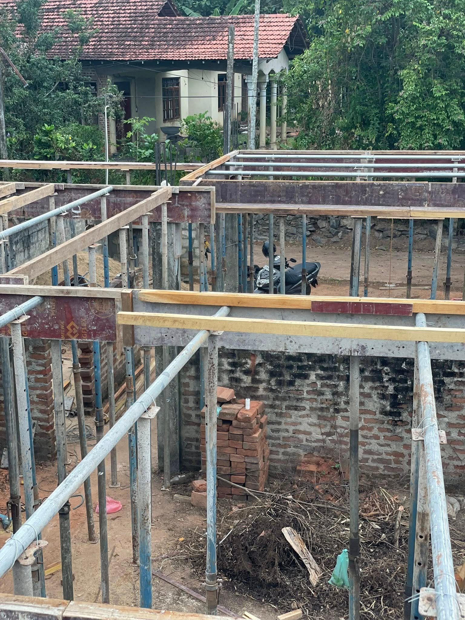 Other image 202601/slab-beam-work-in-kadawala-gampaha-wedabima-c228aee2bd.jpg