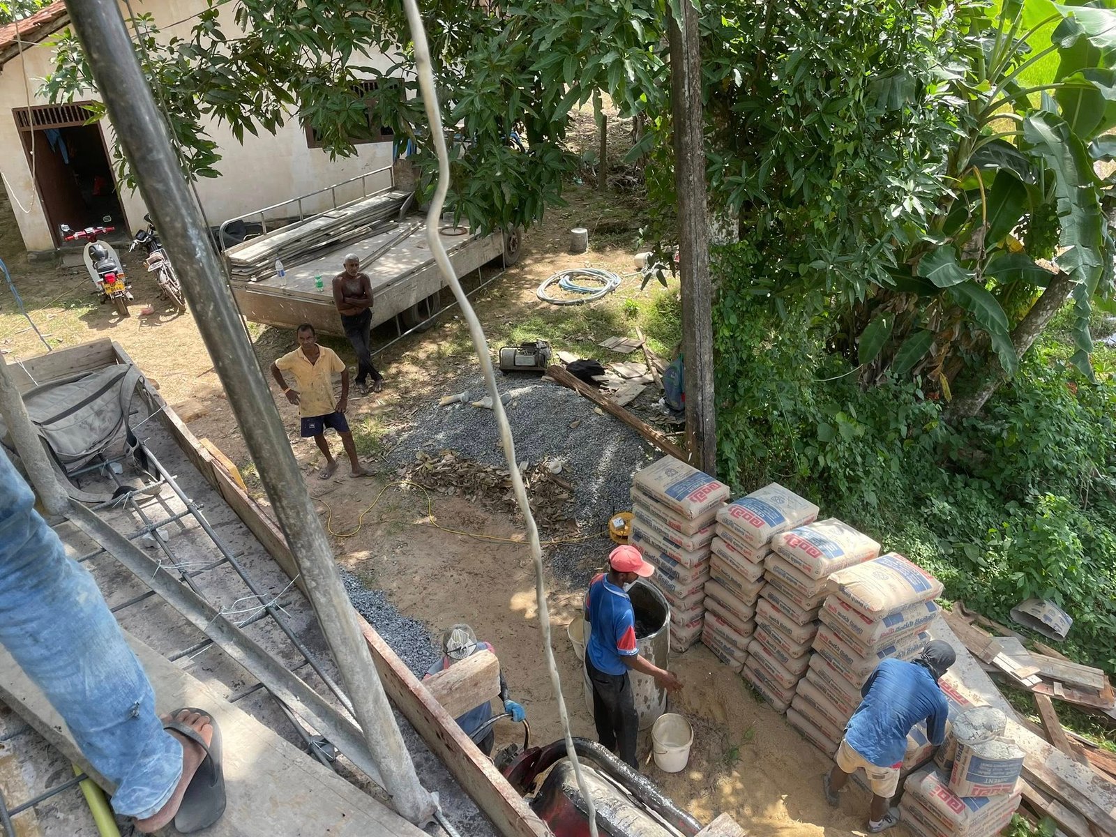 Other image 202601/slab-beam-work-in-kadawala-gampaha-wedabima-c81d6fe572.jpg
