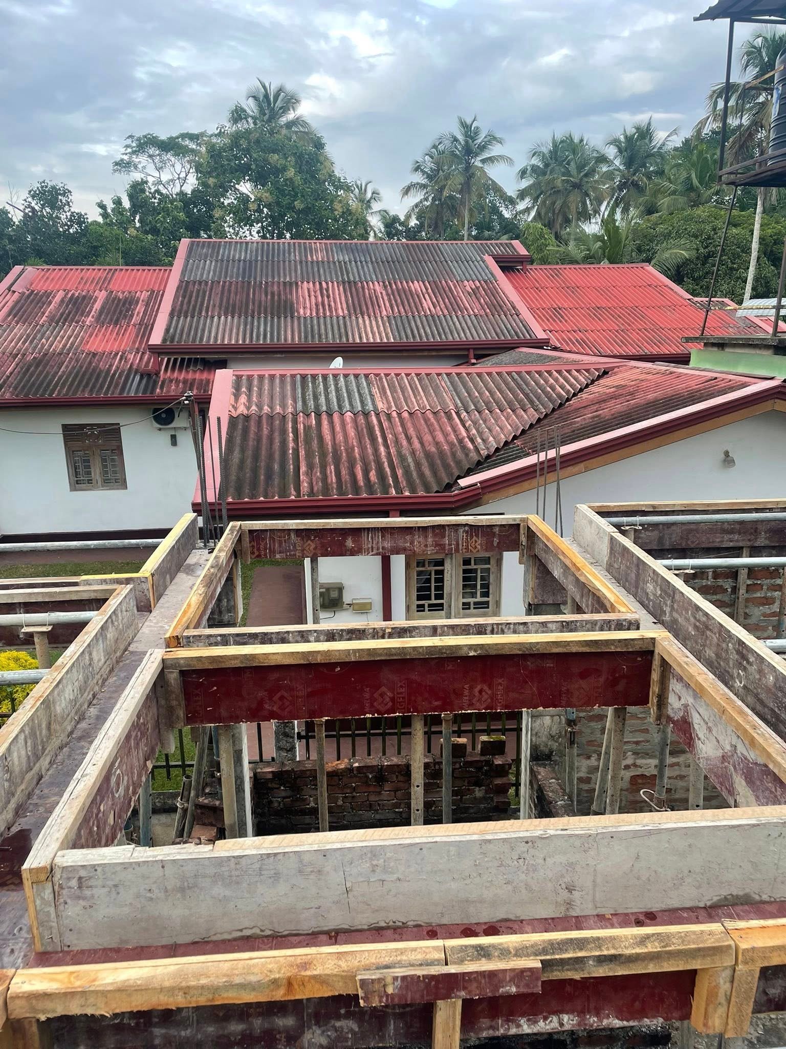 Other image 202601/slab-beam-work-in-kadawala-gampaha-wedabima-f2f4c2ad85.jpg
