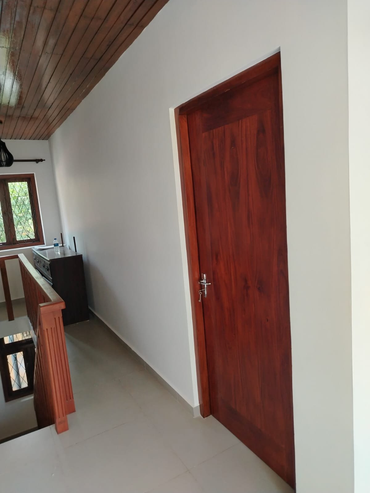 Other image 202601/water-based-wood-painting-contractors-colombo-wedabima-5e542dcf25.jpeg