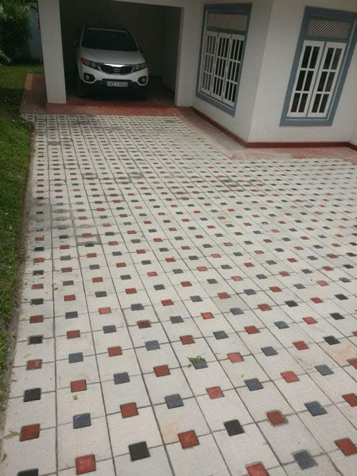 Other image 202602/interlock-paving-designs-sri-lanka-wedabima-d75d9c2287.jpeg
