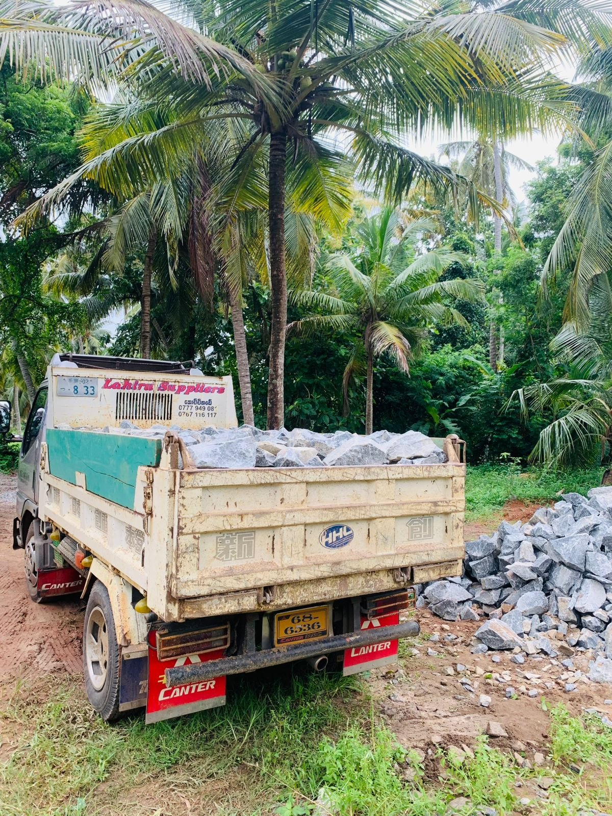 Other image 202602/kalu-gal-suppliers-in-narahenpita-colombo-wedabima-1ca848e469.jpeg