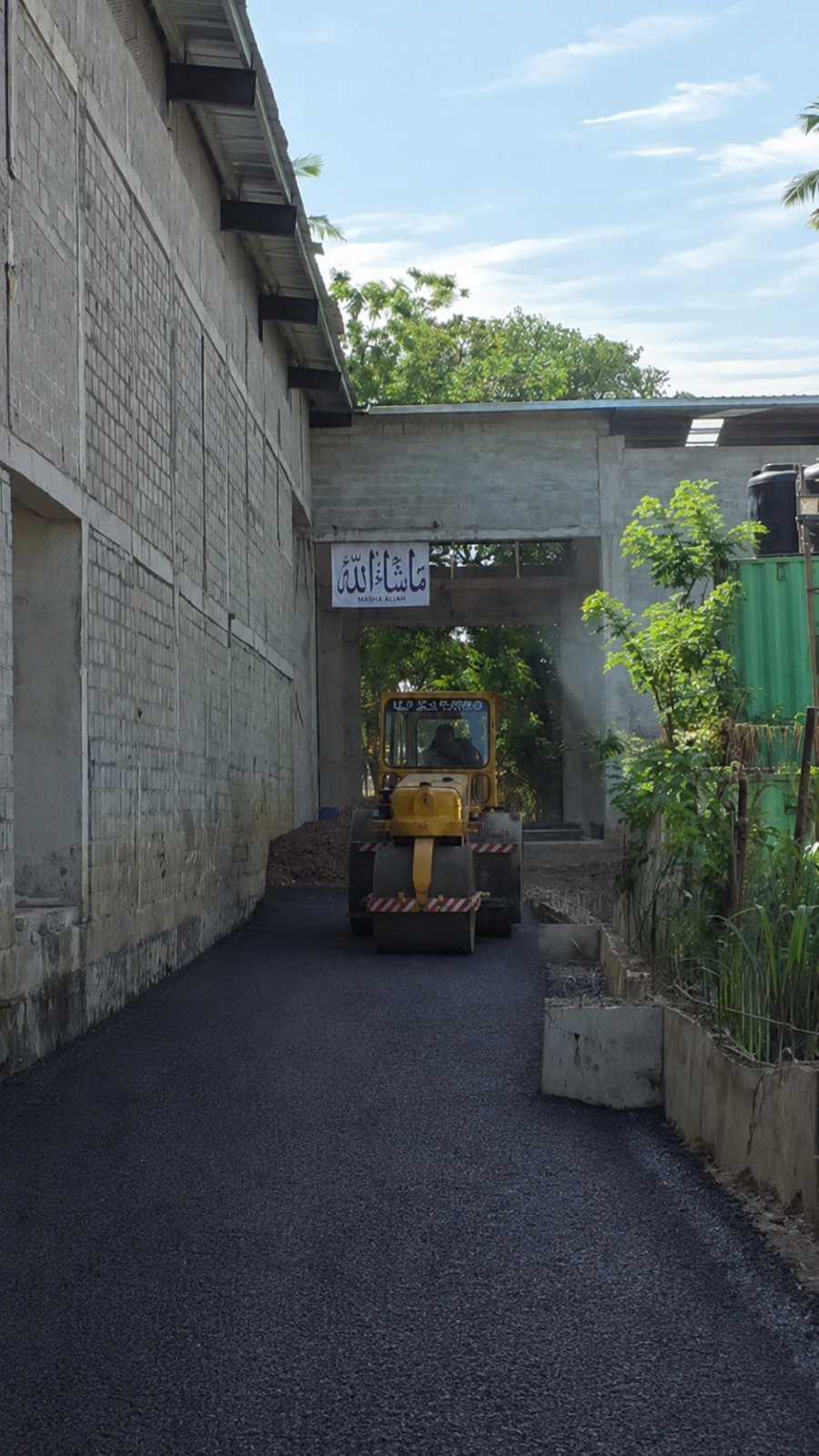 Other image 202606/road-tarring-contractors-colombo-wedabima-da55f72282.jpeg